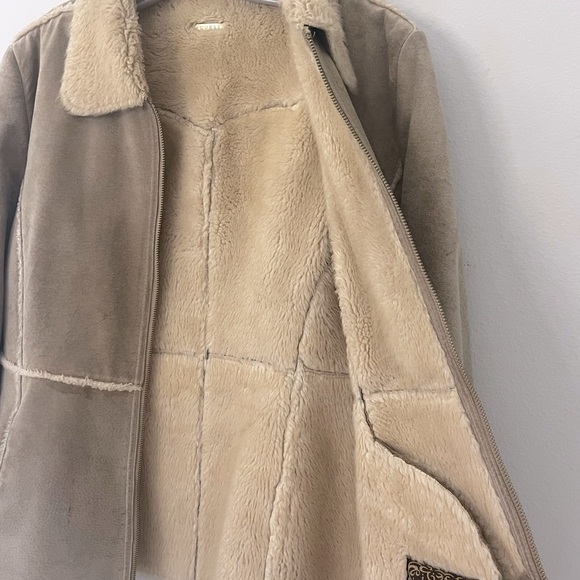 Guess Vintage Leather Jacket, size M - Picture 5 of 9